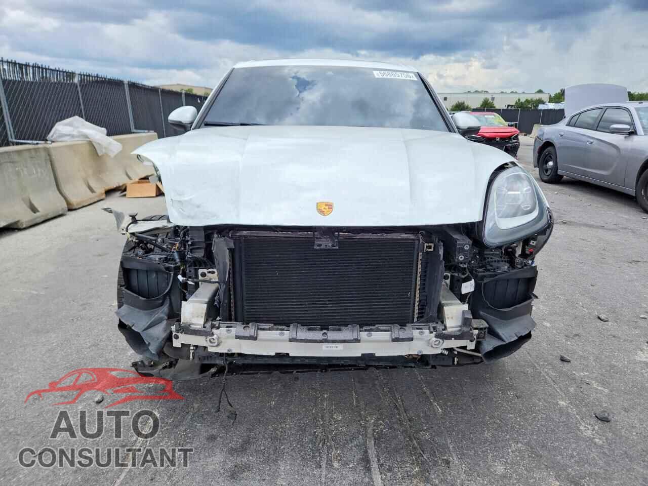 PORSCHE CAYENNE 2021 - WP1AA2AY0MDA04869