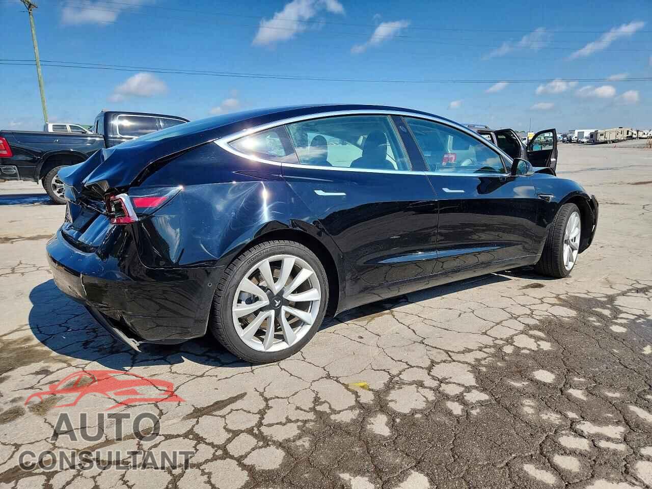 TESLA MODEL 3 2019 - 5YJ3E1EA8KF193234