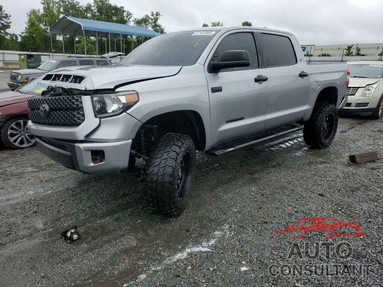 TOYOTA TUNDRA 2018 - 5TFEY5F12JX240817