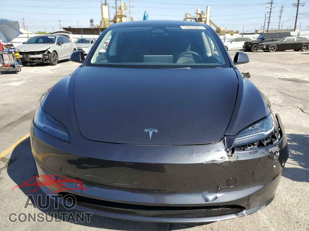 TESLA MODEL 3 2024 - 5YJ3E1EA1RF736188