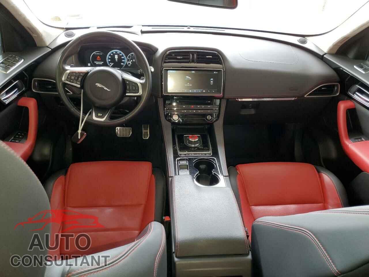 JAGUAR F-PACE 2017 - SADCL2BV2HA064494