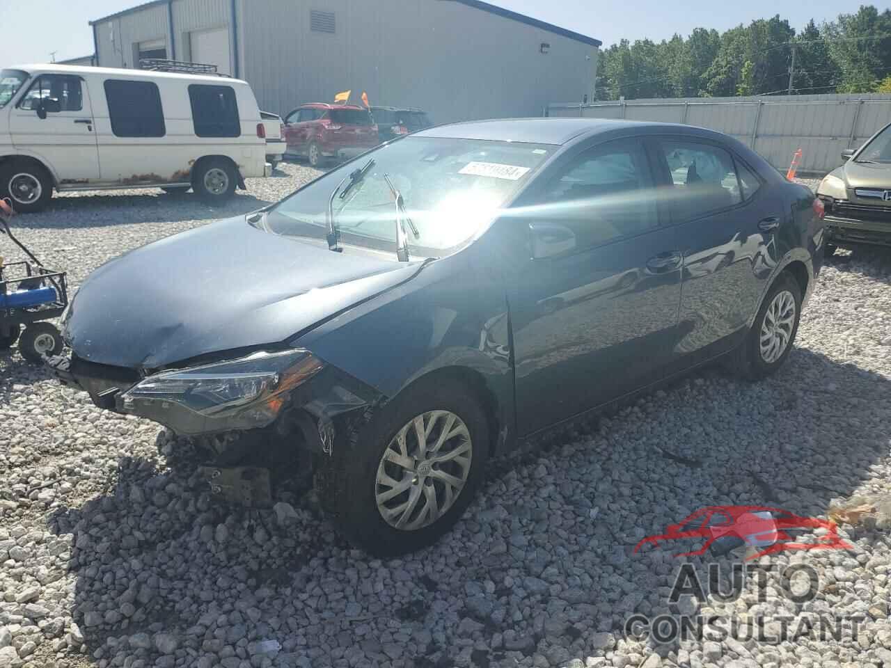 TOYOTA COROLLA 2018 - 5YFBURHE0JP825982