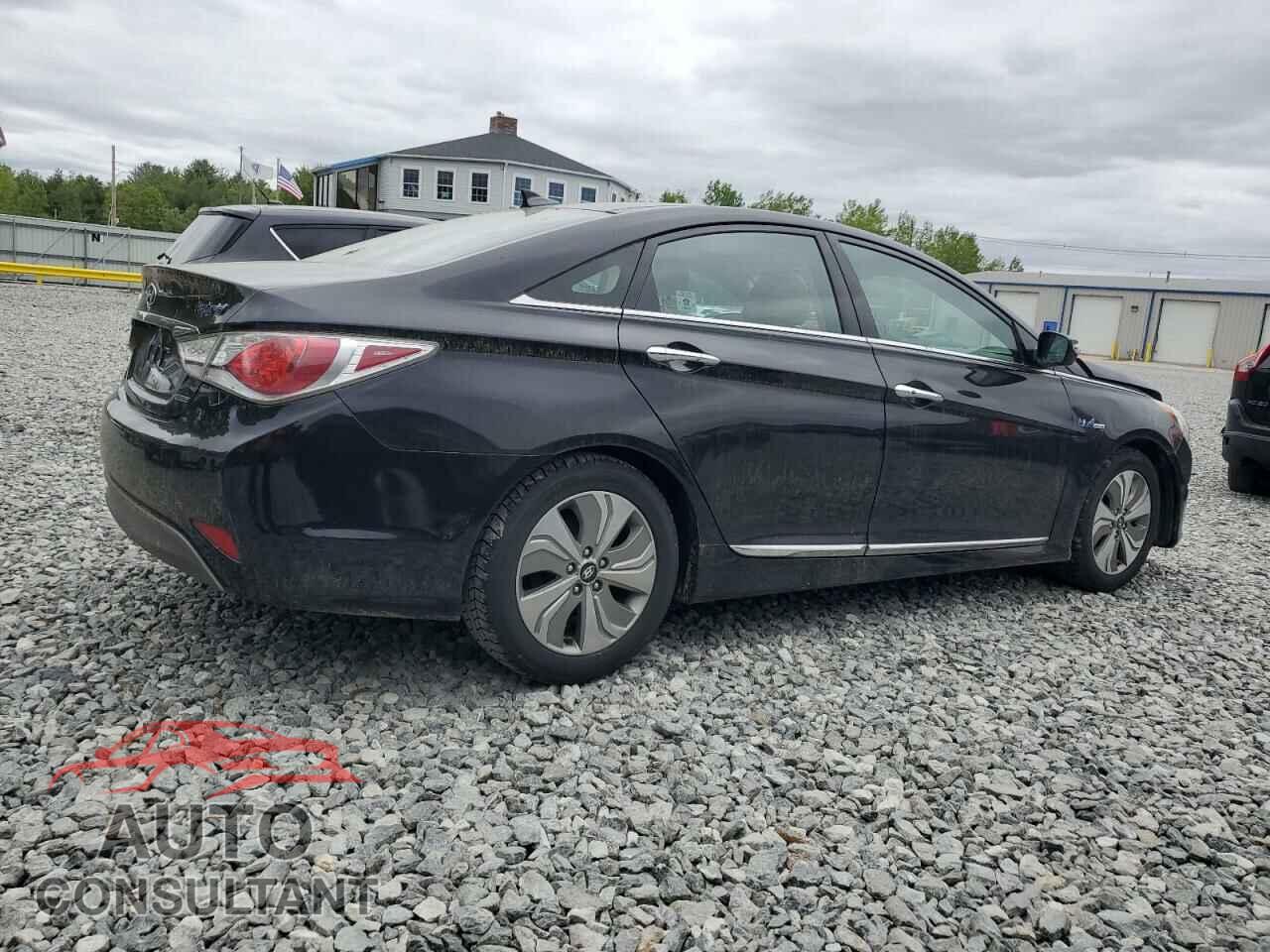 HYUNDAI SONATA 2013 - KMHEC4A4XDA067271