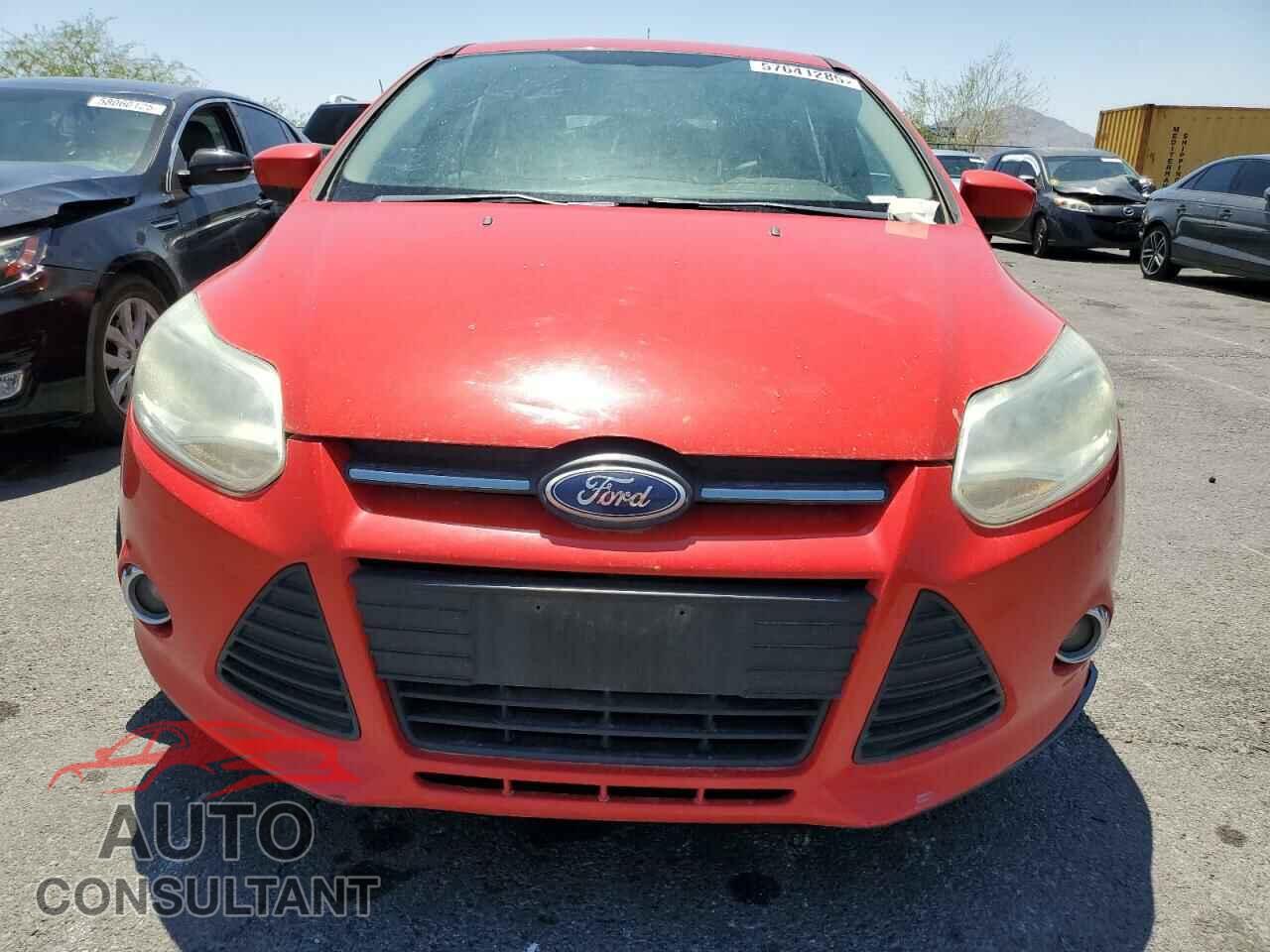 FORD FOCUS 2012 - 1FAHP3K28CL111970