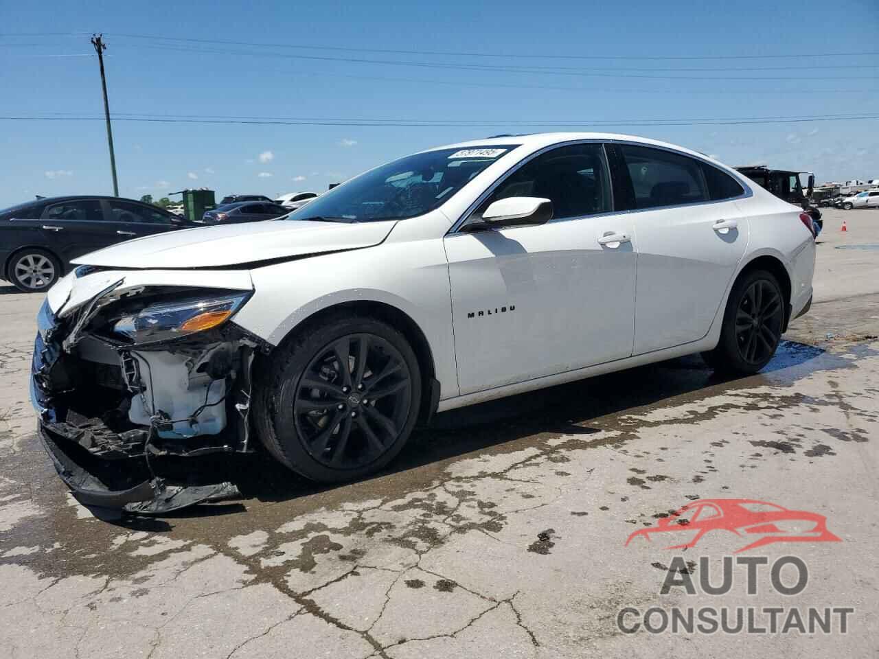 CHEVROLET MALIBU 2022 - 1G1ZD5ST5NF207657
