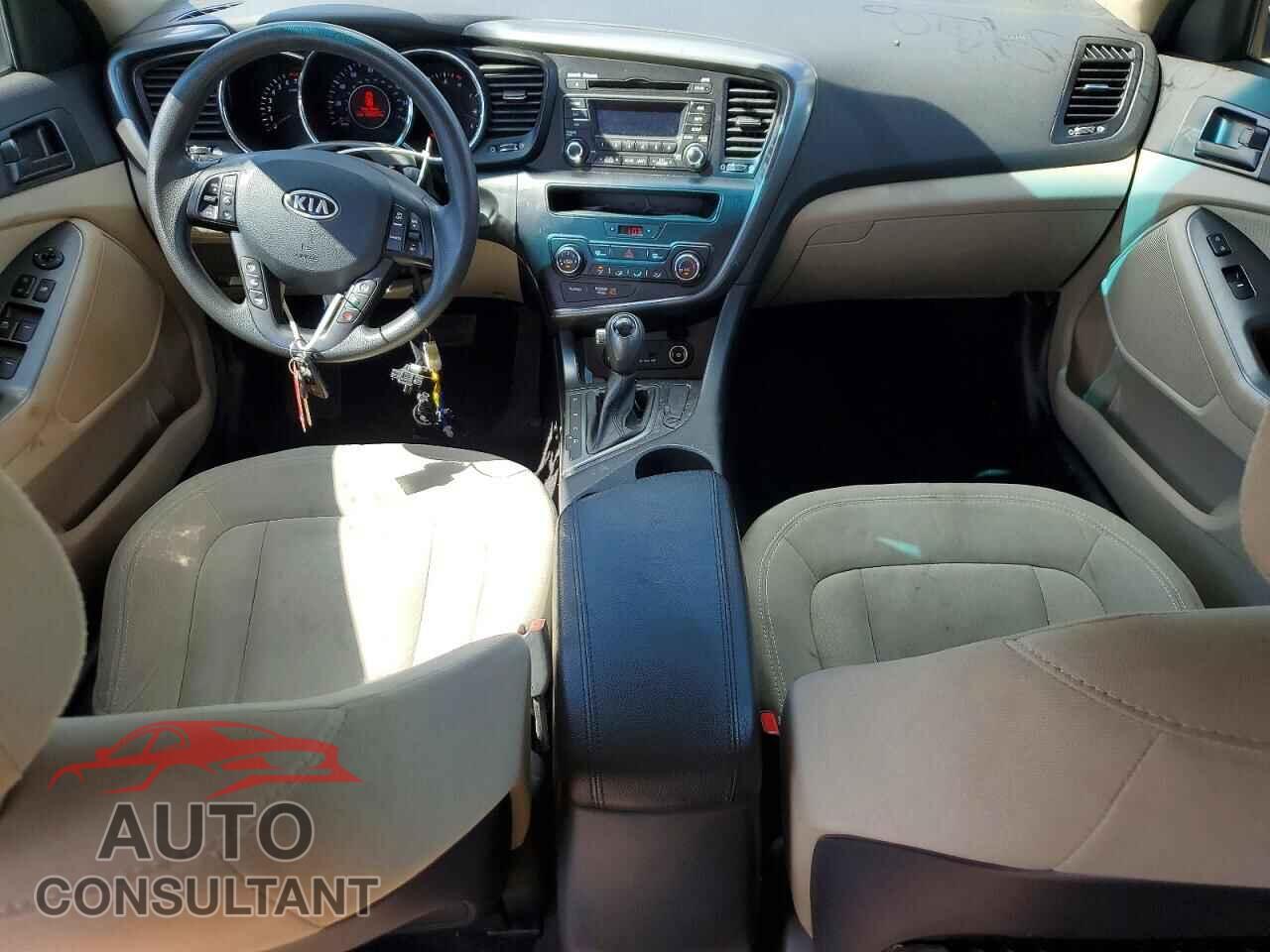 KIA OPTIMA 2011 - KNAGM4A71B5122620