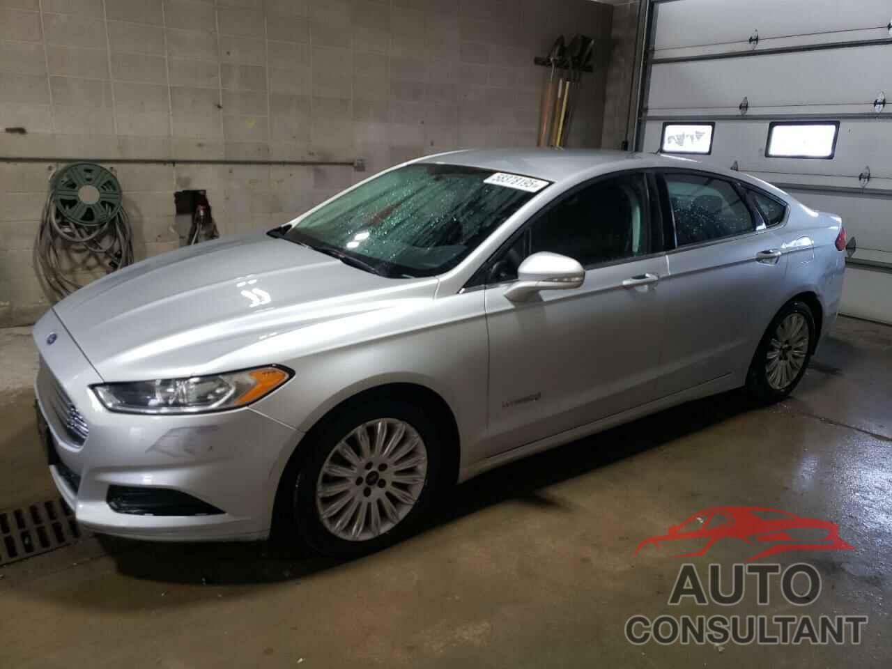 FORD FUSION 2015 - 3FA6P0LU2FR235566