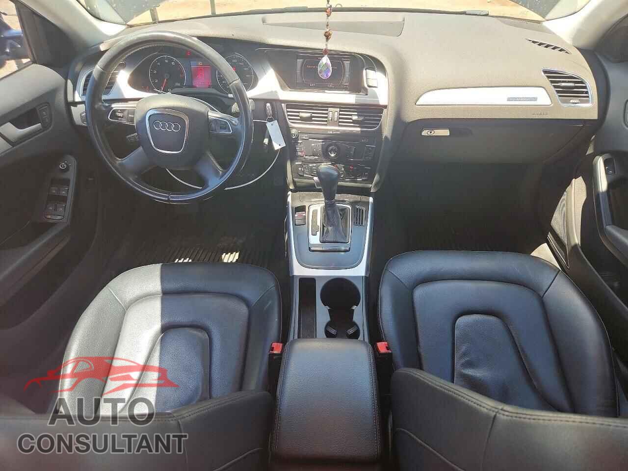 AUDI A4 2012 - WAUBFAFL8CA082392
