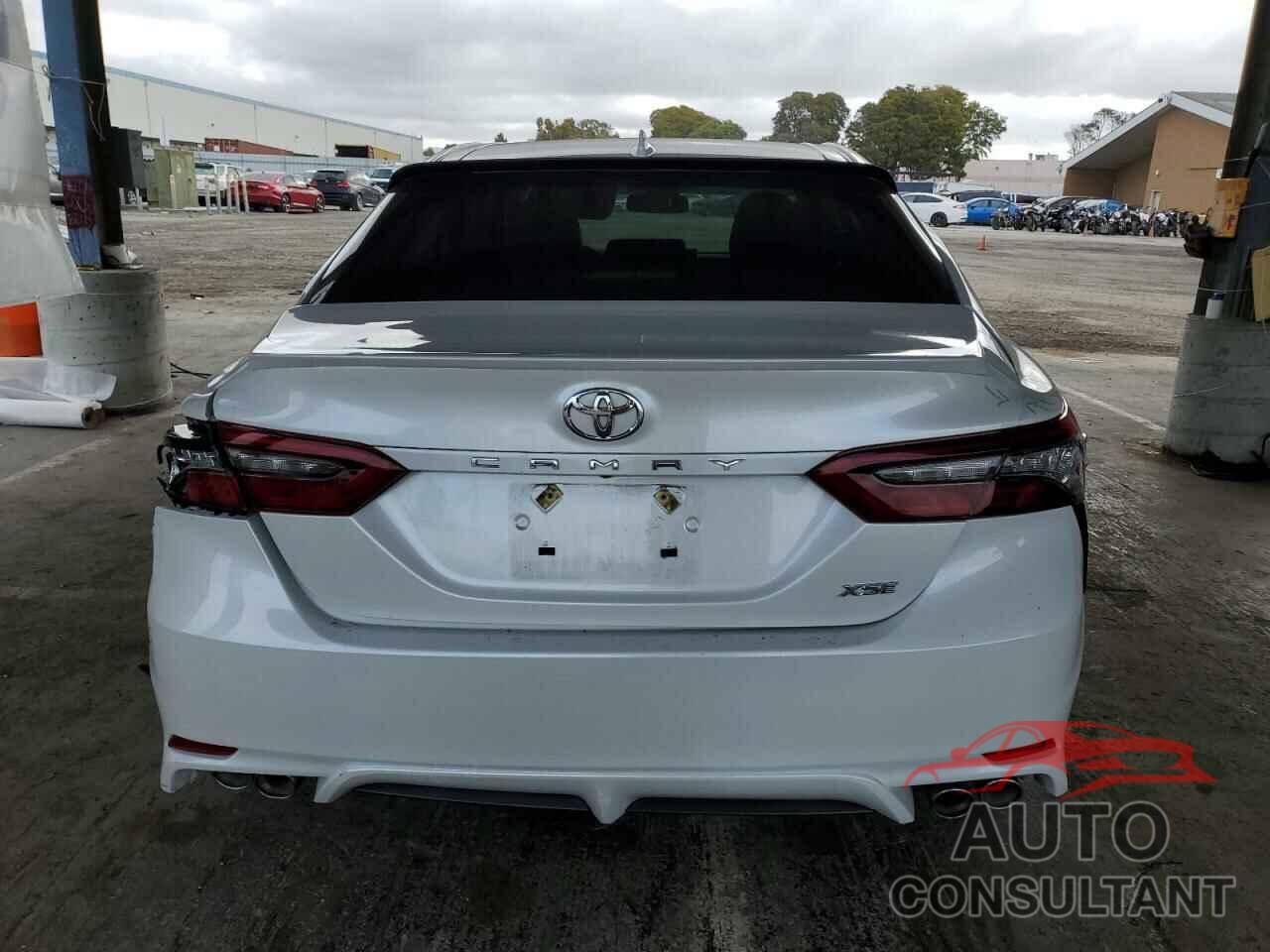 TOYOTA CAMRY 2021 - 4T1K61AK7MU462353