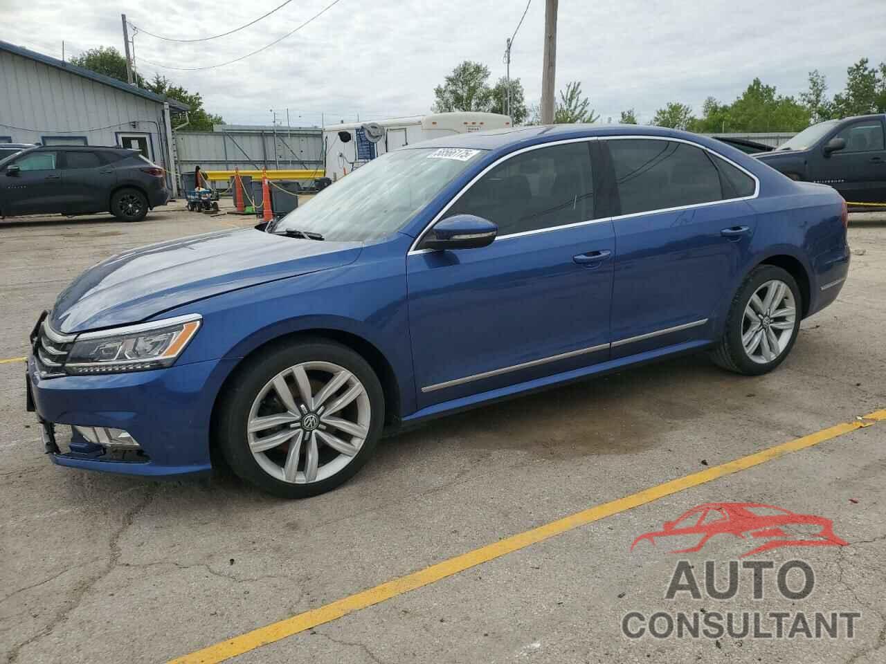 VOLKSWAGEN PASSAT 2017 - 1VWGT7A31HC056480