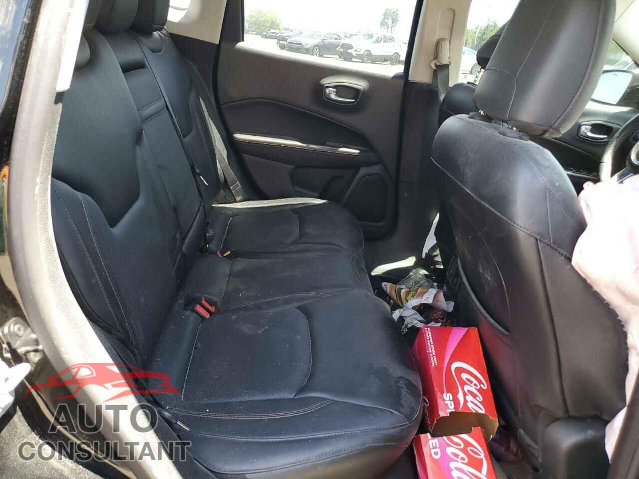 JEEP COMPASS 2017 - 3C4NJDCB7HT688908
