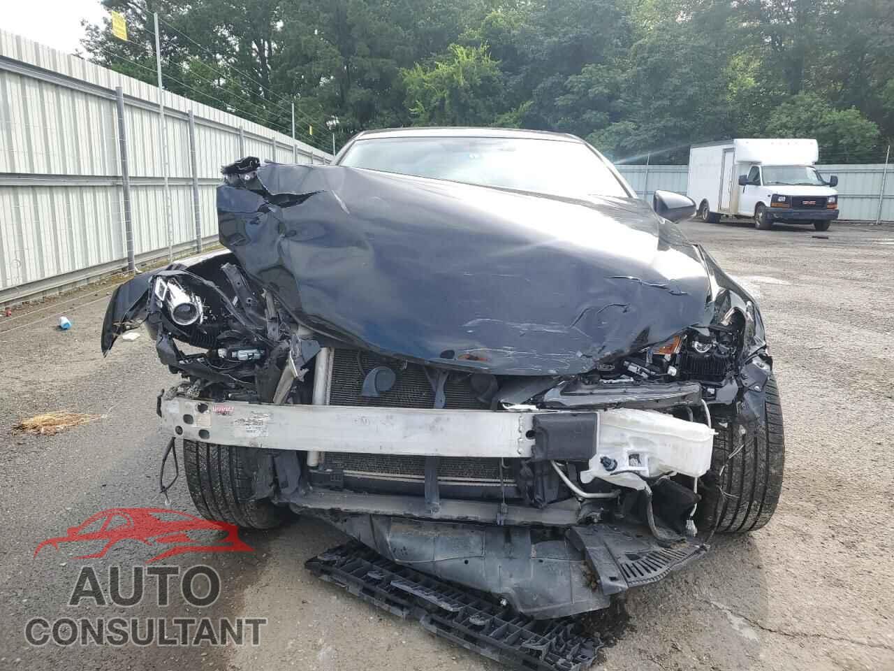LEXUS IS 2014 - JTHBF1D21E5015852