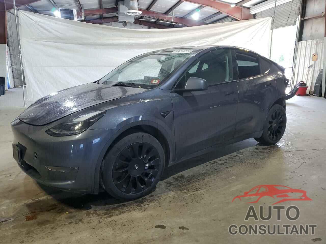 TESLA MODEL Y 2023 - 7SAYGDEE6PF894479