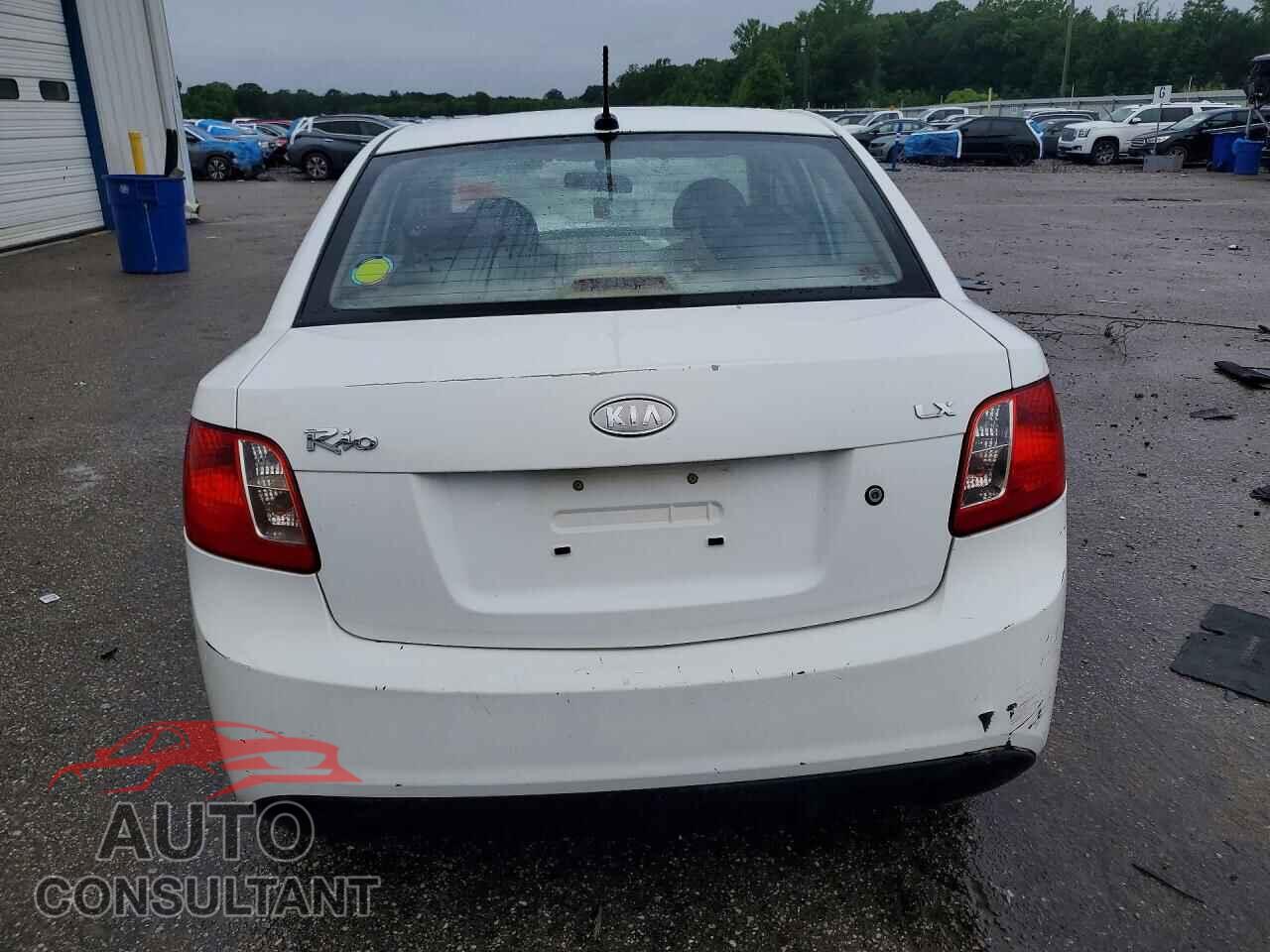 KIA RIO 2011 - KNADH4A31B6873022