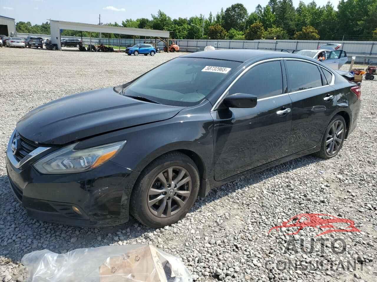NISSAN ALTIMA 2018 - 1N4AL3AP3JC279023