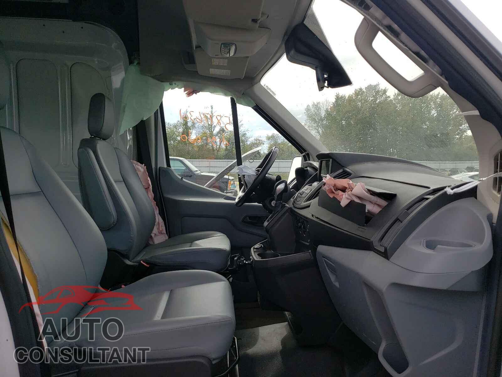 FORD TRANSIT CO 2017 - 1FTYR2XM9HKA53986