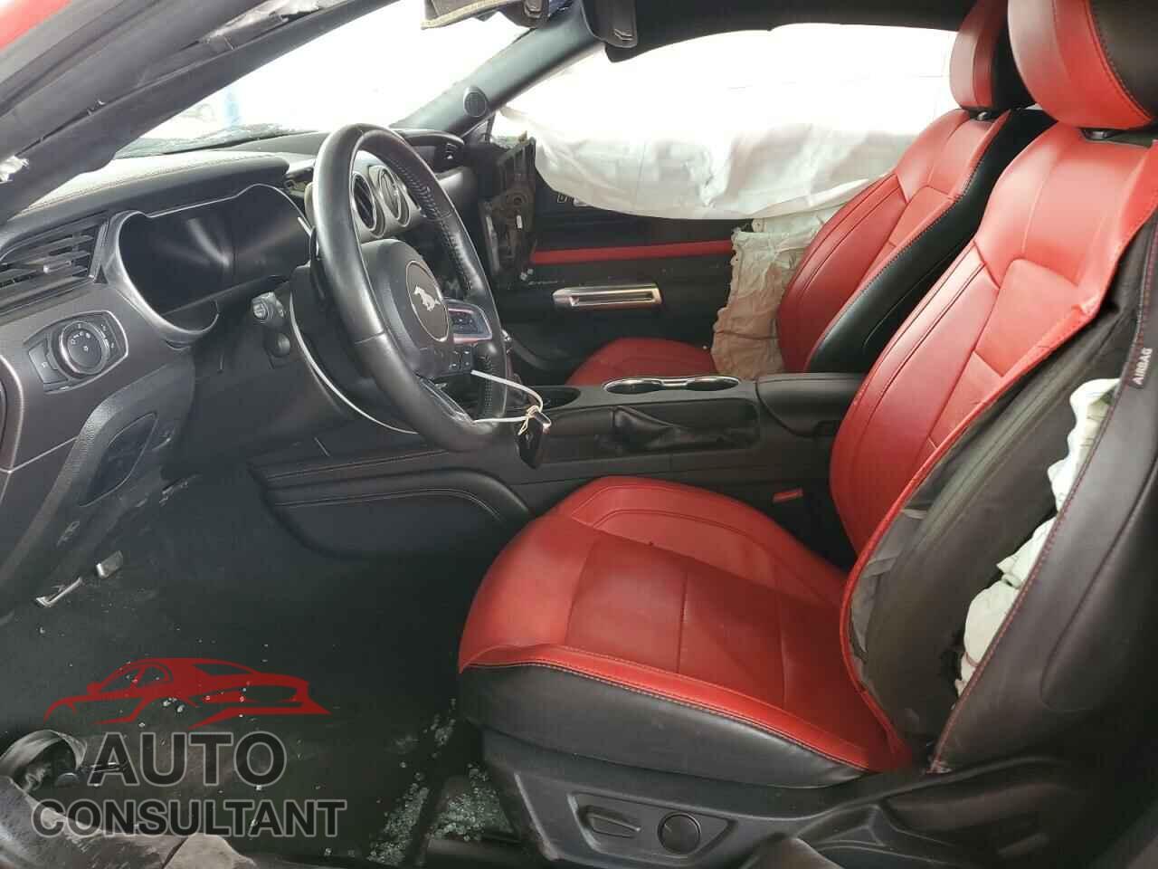 FORD MUSTANG 2021 - 1FA6P8CF4M5138966