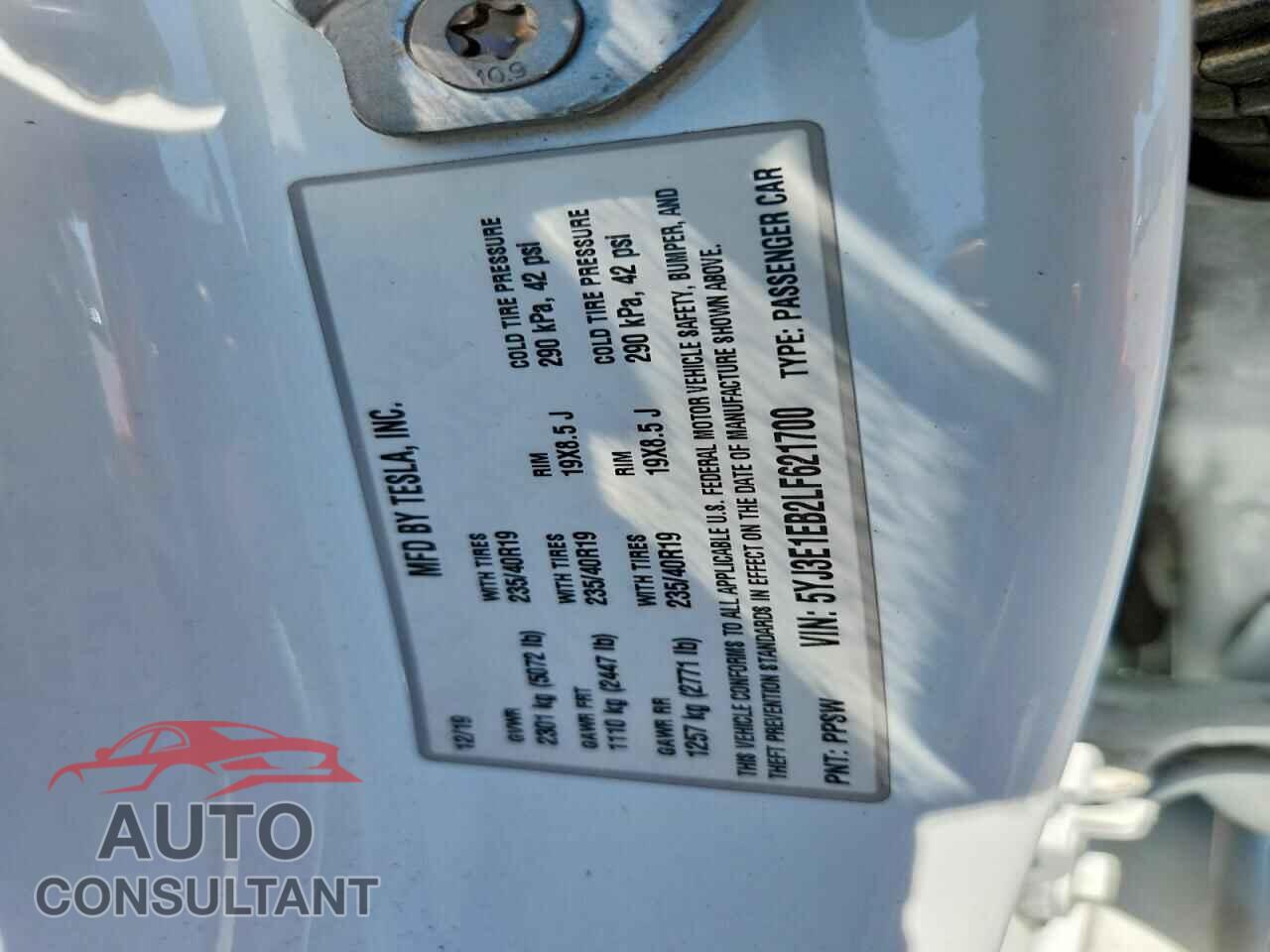 TESLA MODEL 3 2020 - 5YJ3E1EB2LF621700