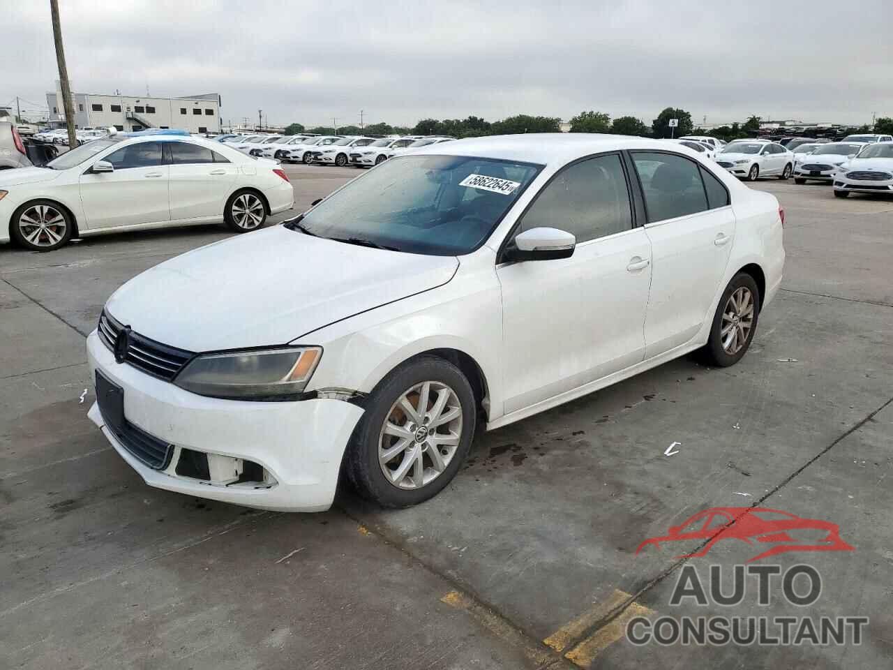 VOLKSWAGEN JETTA 2013 - 3VWDX7AJ5DM445332