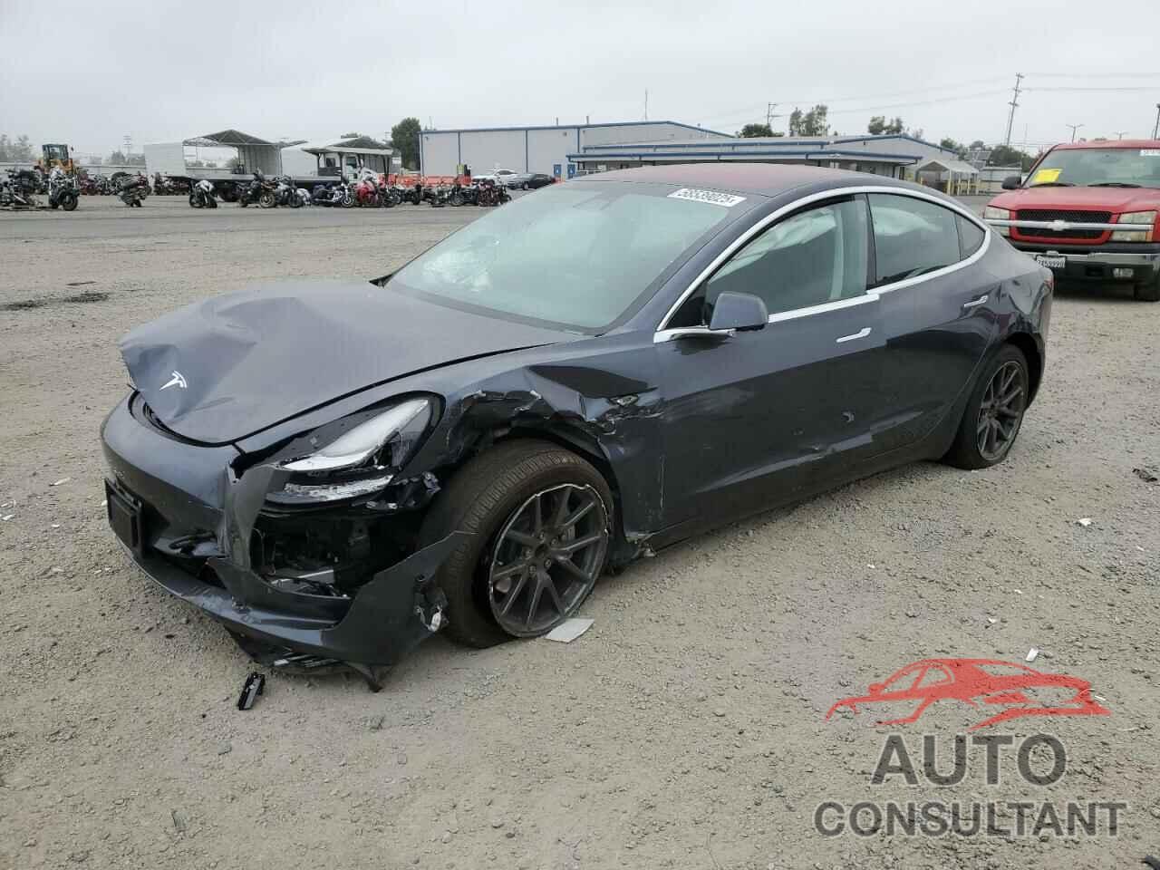TESLA MODEL 3 2018 - 5YJ3E1EA0JF158217