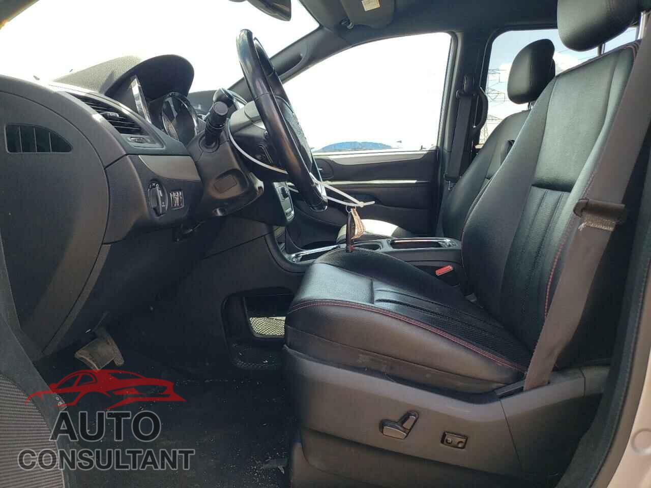 DODGE CARAVAN 2018 - 2C4RDGEG7JR311765