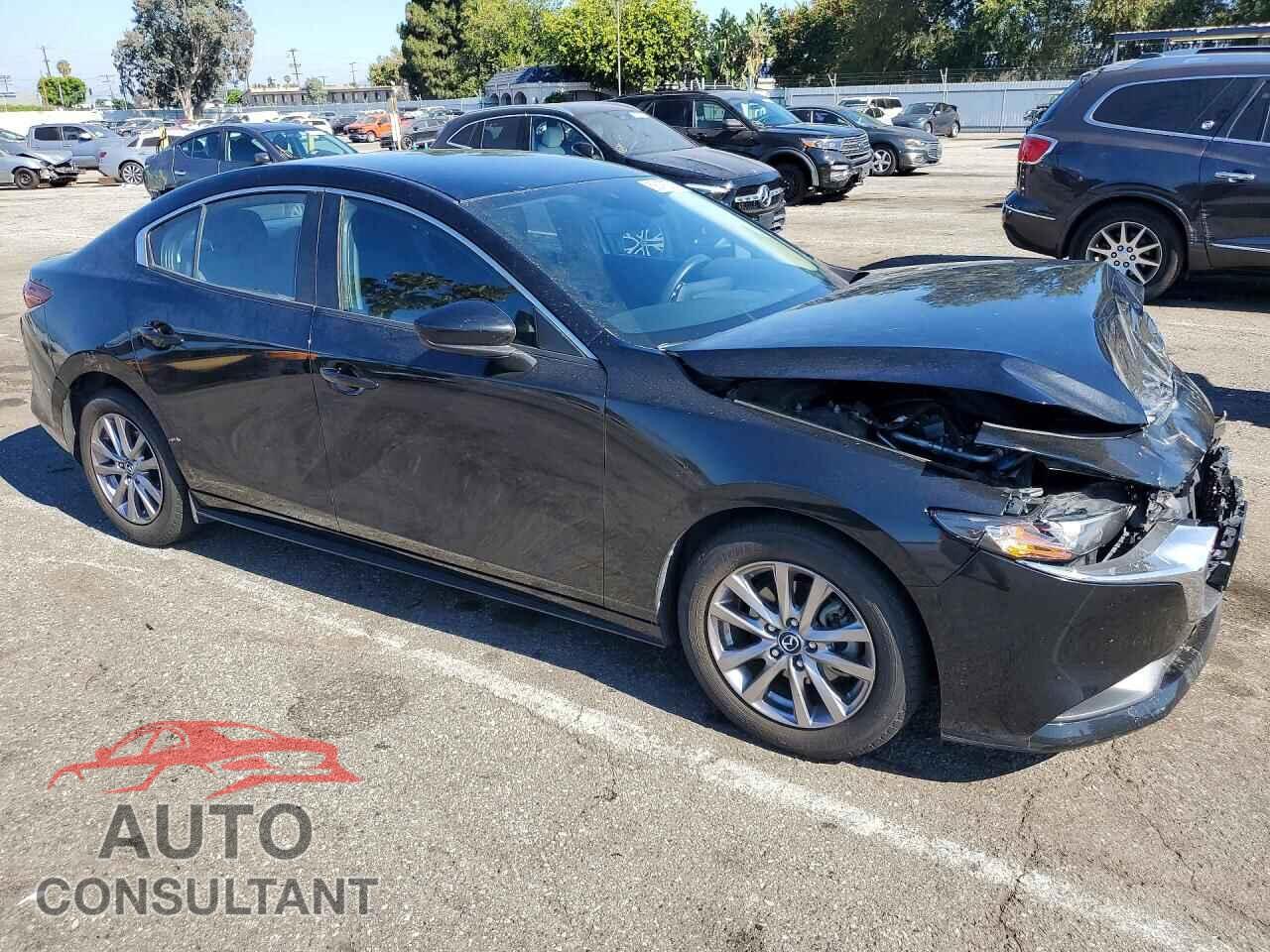 MAZDA 3 2019 - JM1BPABL6K1109366