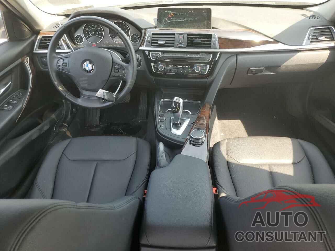 BMW 3 SERIES 2016 - WBA8A3C51GK551347