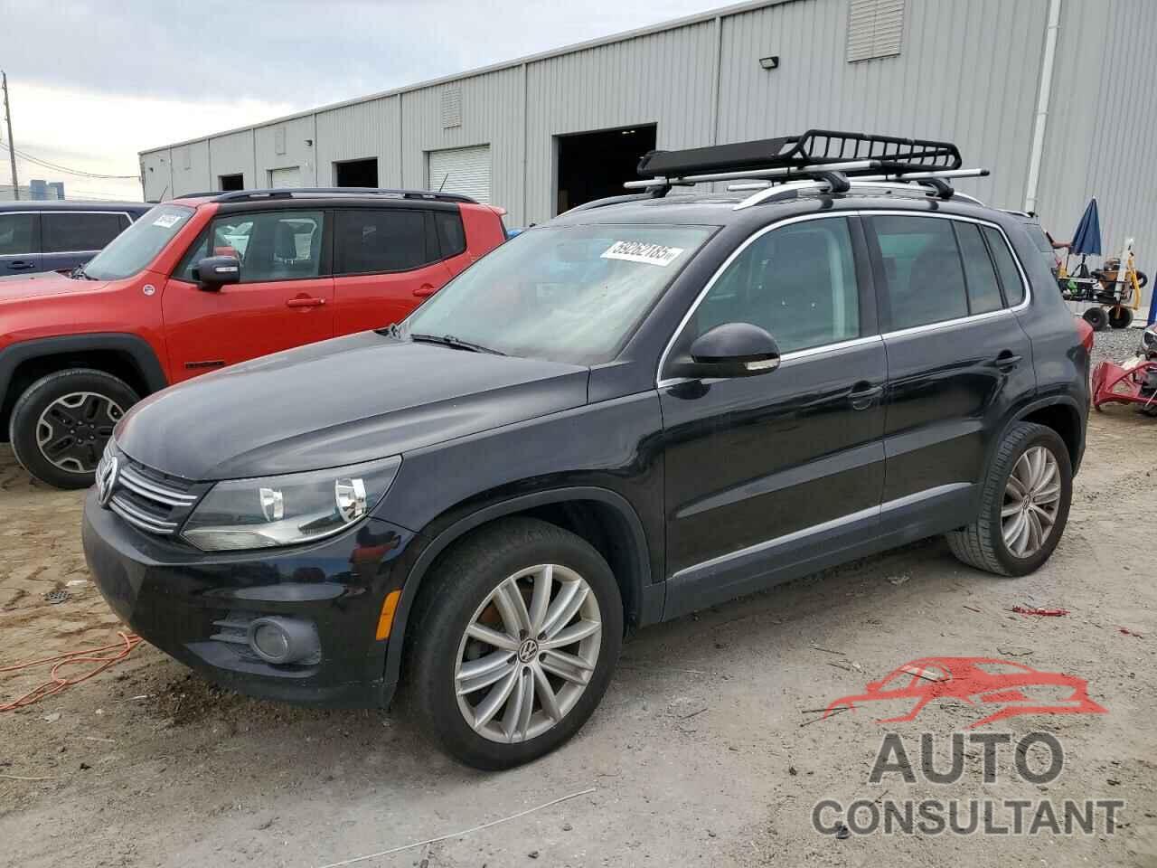 VOLKSWAGEN TIGUAN 2012 - WVGAV7AX8CW524665