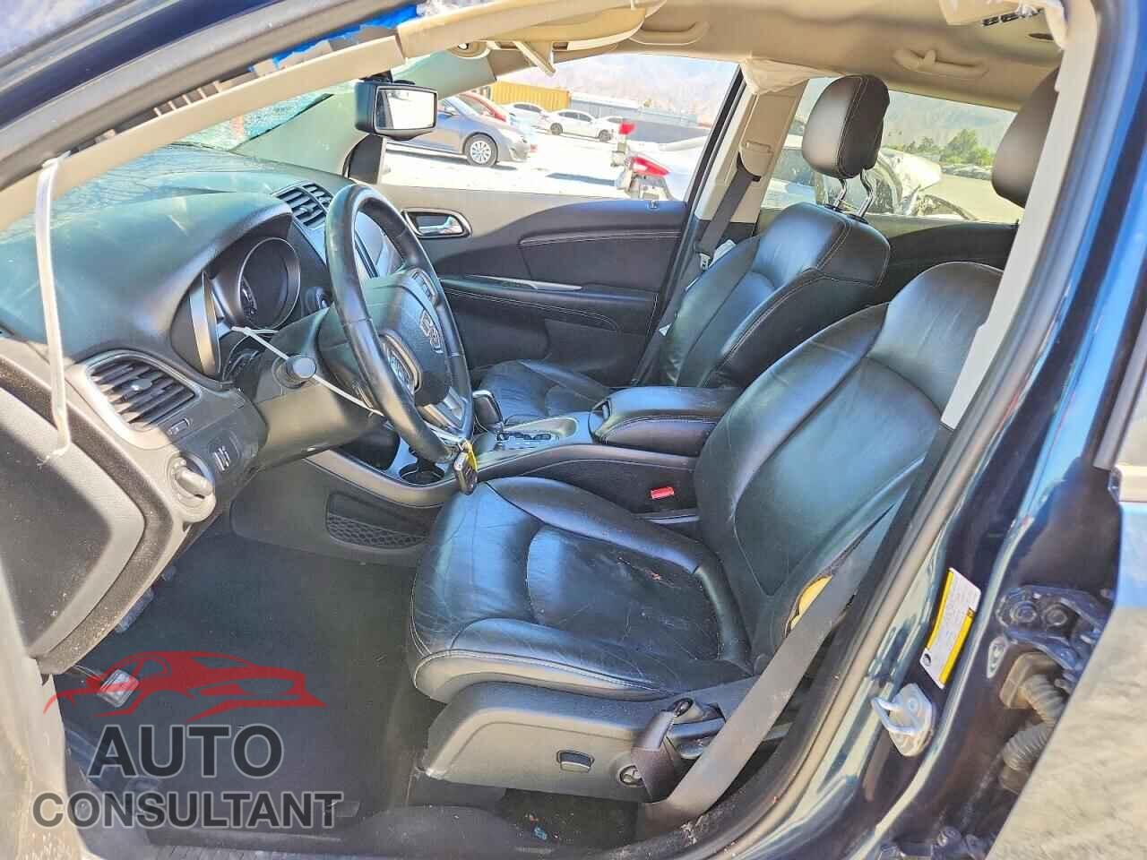 DODGE JOURNEY 2015 - 3C4PDCGB2FT752841