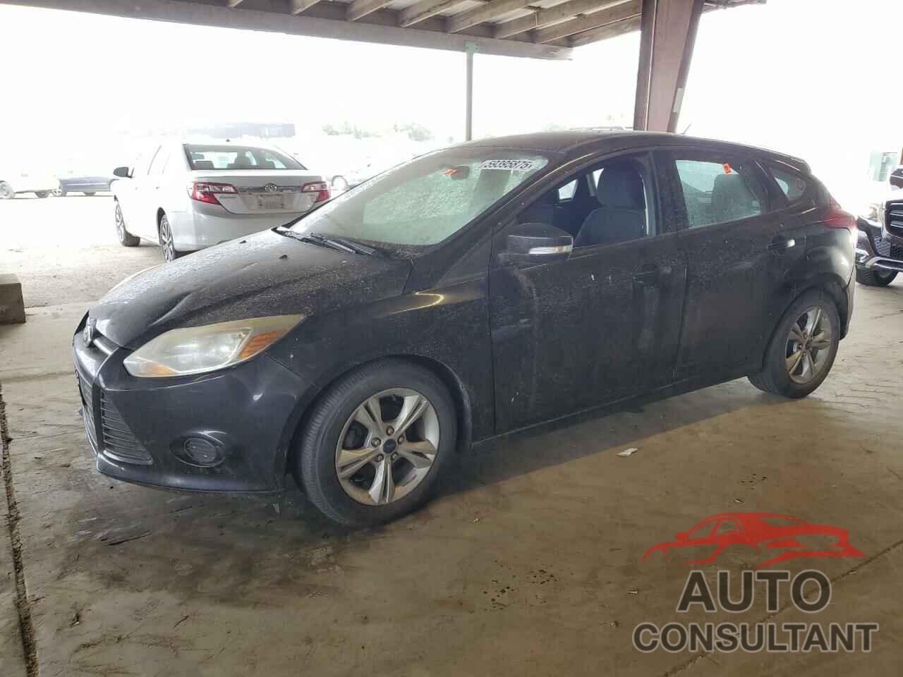 FORD FOCUS 2014 - 1FADP3K2XEL433124