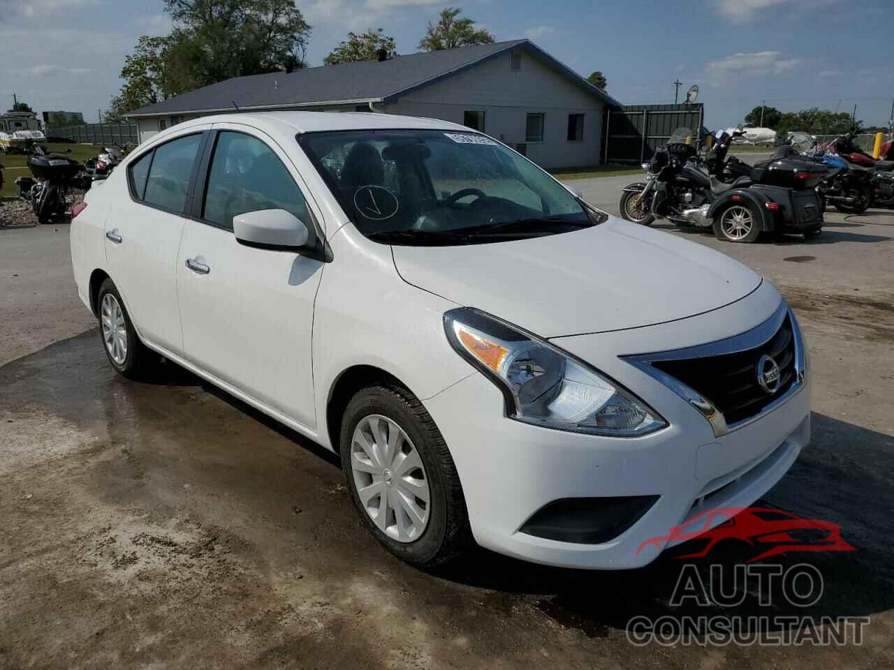 NISSAN VERSA 2017 - 3N1CN7APXHK414428