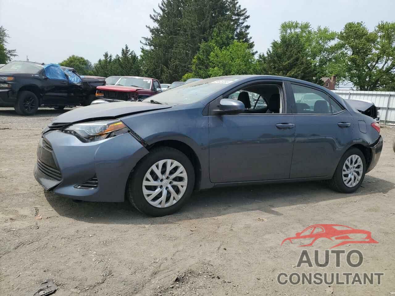 TOYOTA COROLLA 2018 - 2T1BURHE2JC031159