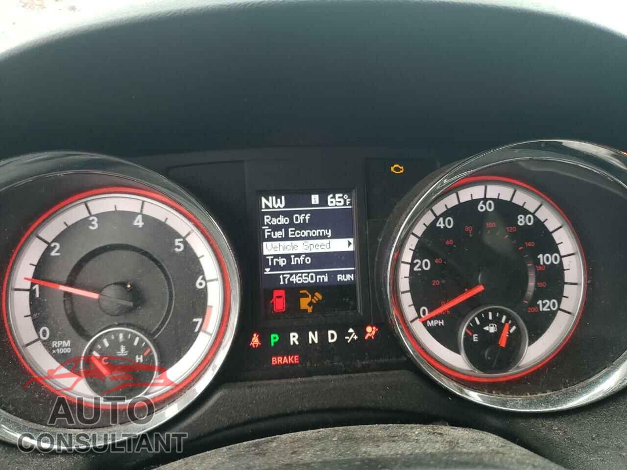 DODGE CARAVAN 2013 - 2C4RDGCG7DR687096