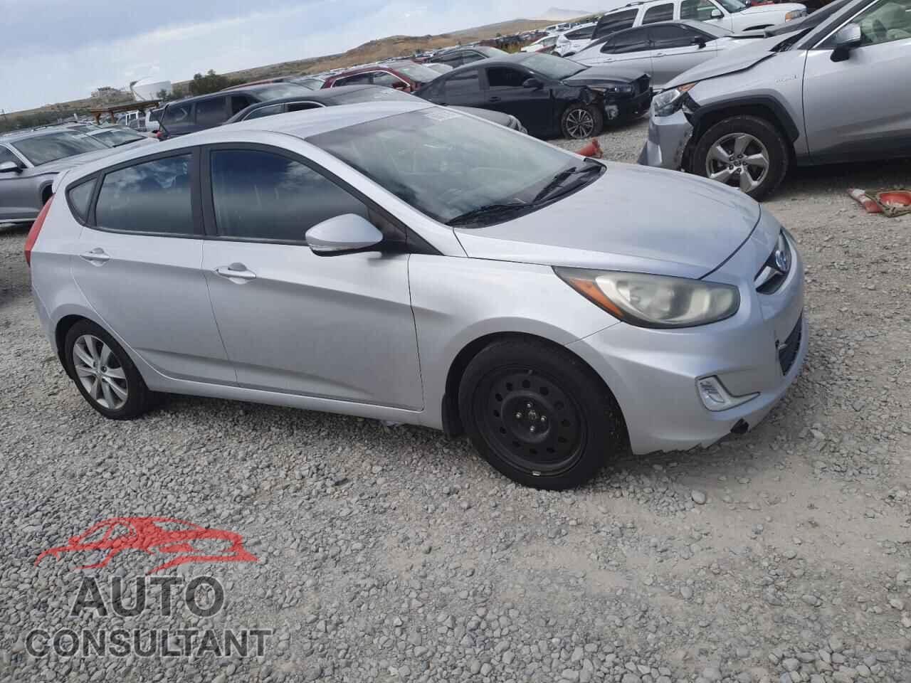 HYUNDAI ACCENT 2013 - KMHCU5AEXDU076683