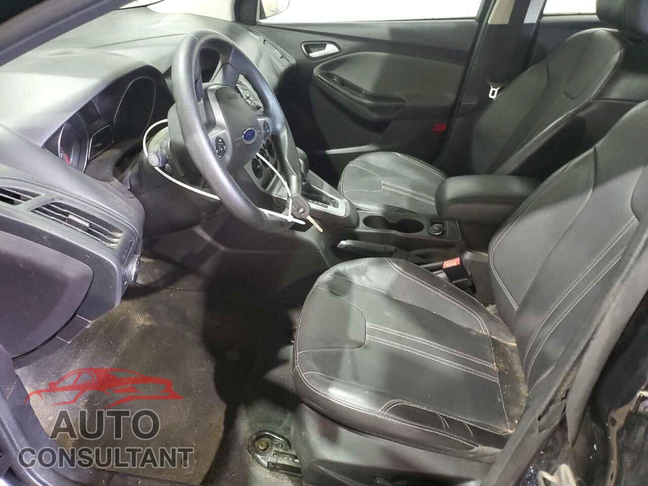 FORD FOCUS 2014 - 1FADP3F20EL165579