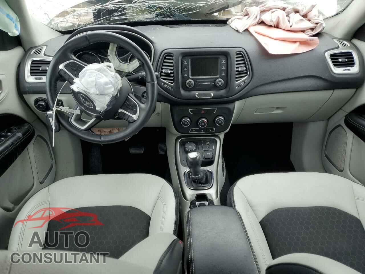 JEEP COMPASS 2018 - 3C4NJDBB6JT282965