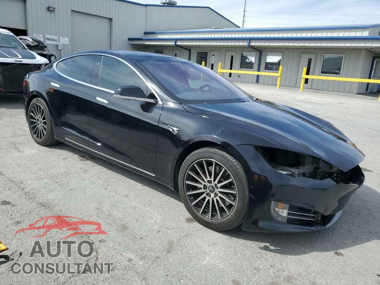 TESLA MODEL S 2018 - 5YJSA1E2XJF263671