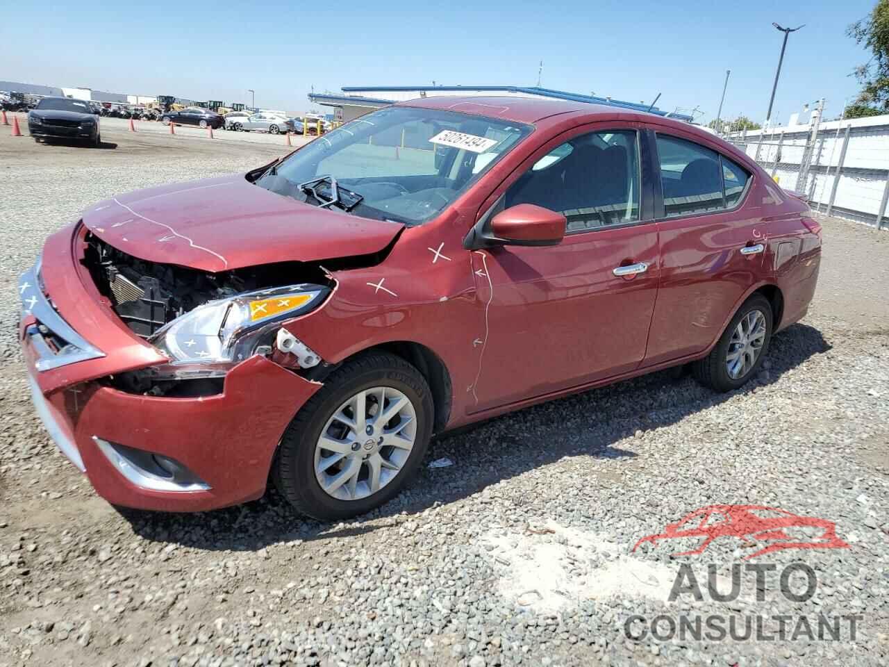 NISSAN VERSA 2018 - 3N1CN7APXJL812903