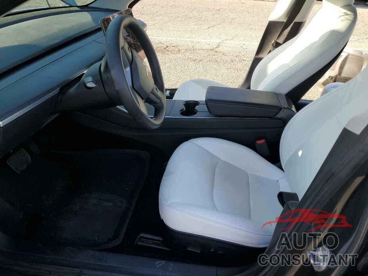 TESLA MODEL 3 2020 - 5YJ3E1EA5LF804810
