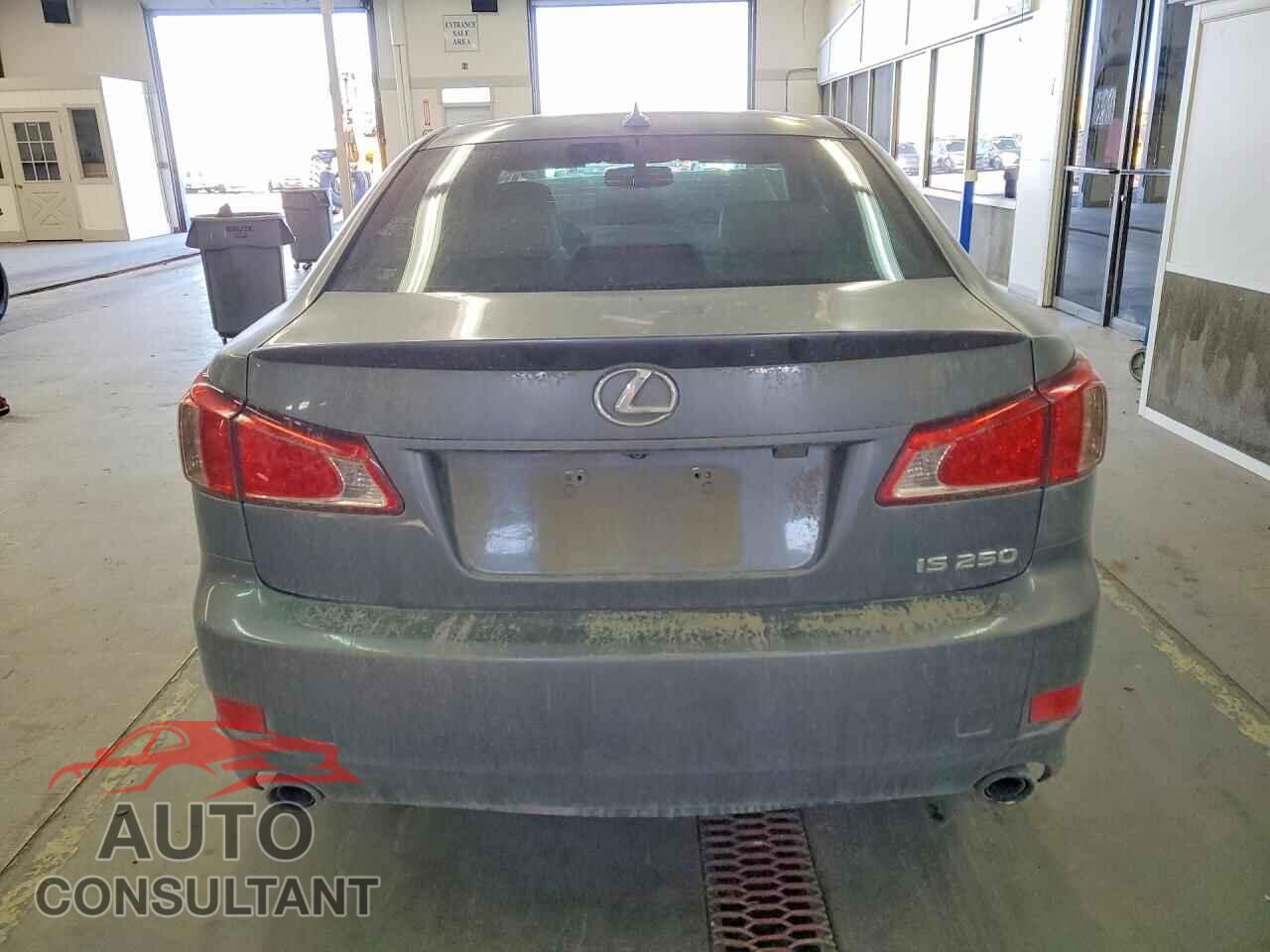 LEXUS IS 2013 - JTHBF5C27D5187889