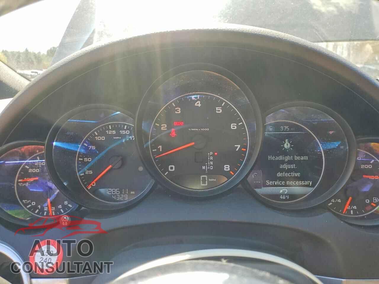 PORSCHE CAYENNE 2017 - WP1AA2A26HKA92016