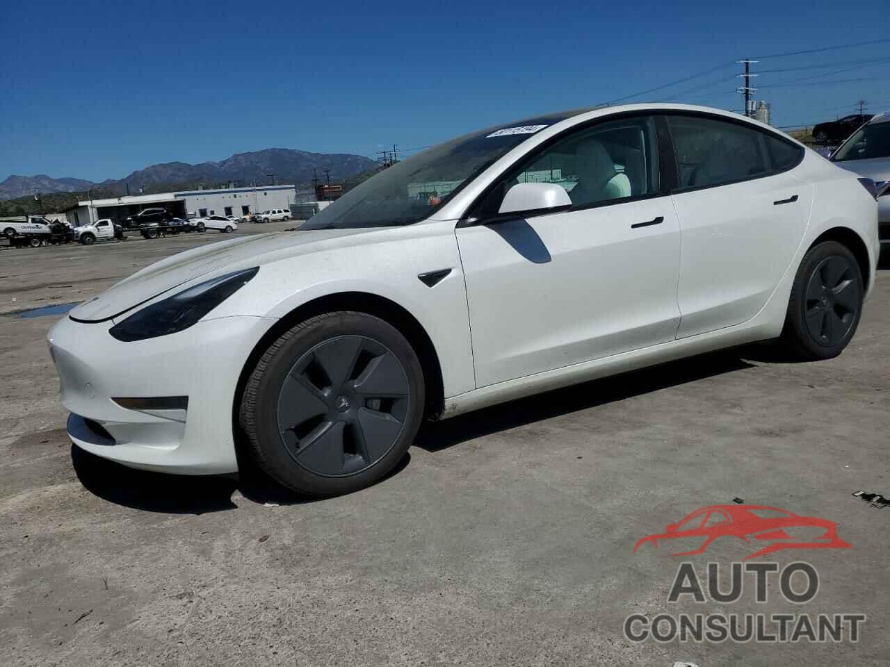 TESLA MODEL 3 2023 - 5YJ3E1EA8PF580695