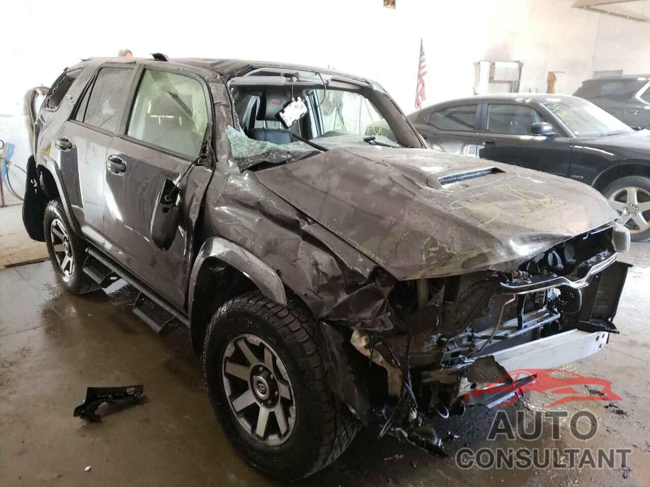 TOYOTA 4RUNNER 2018 - JTEBU5JR3J5528610