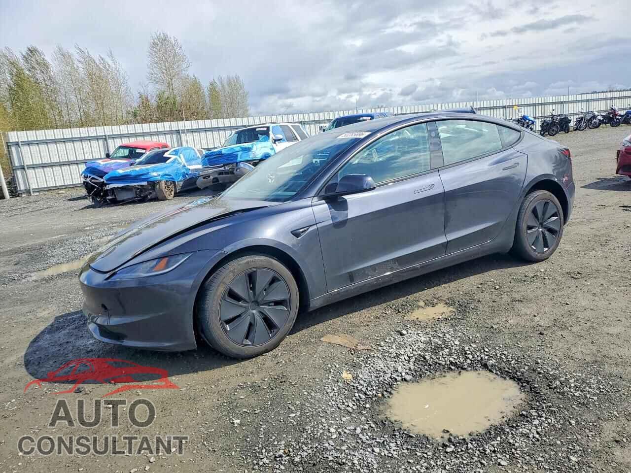 TESLA MODEL 3 2024 - 5YJ3E1EA6RF831796