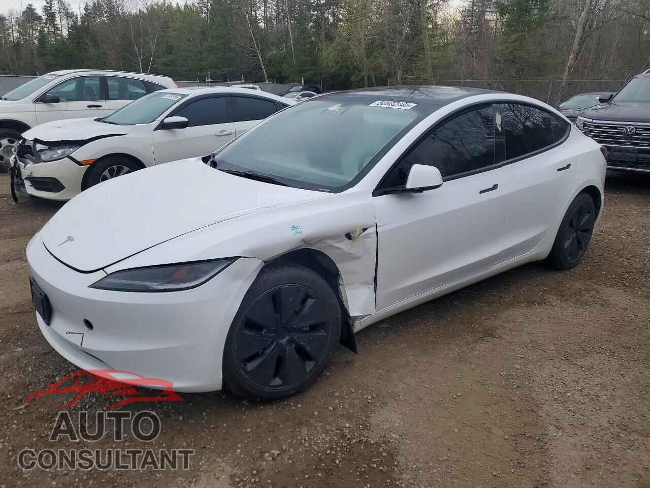 TESLA MODEL 3 2024 - LRW3E7FA0RC201445