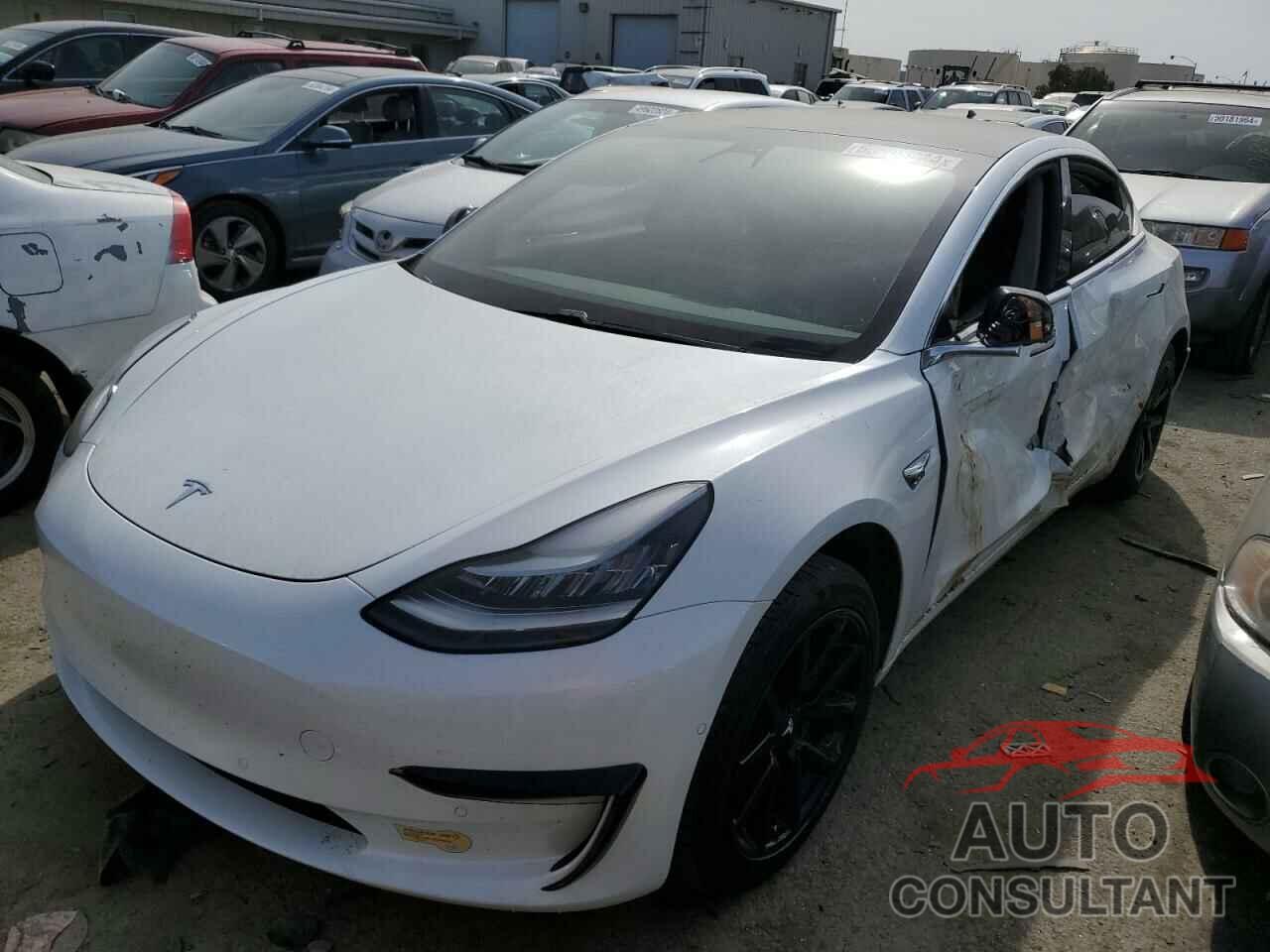 TESLA MODEL 3 2020 - 5YJ3E1EA5LF706537