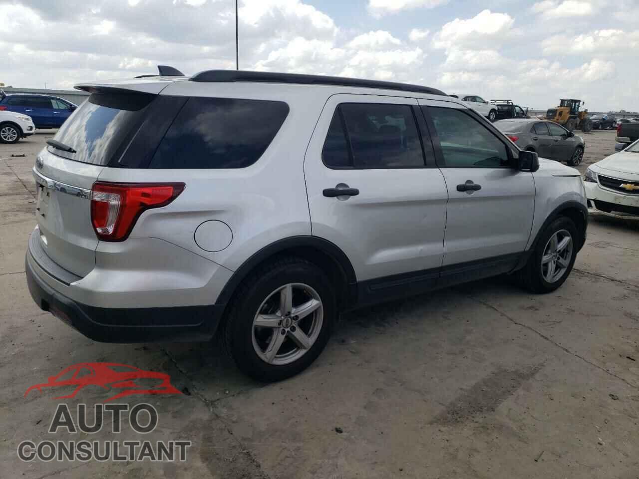 FORD EXPLORER 2018 - 1FM5K7B8XJGB54604
