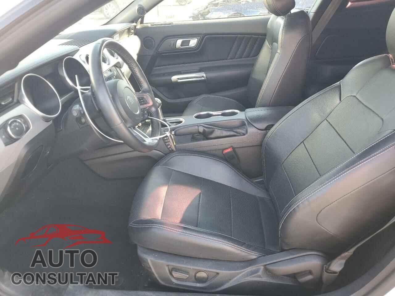 FORD MUSTANG 2022 - 1FA6P8CF8N5113618