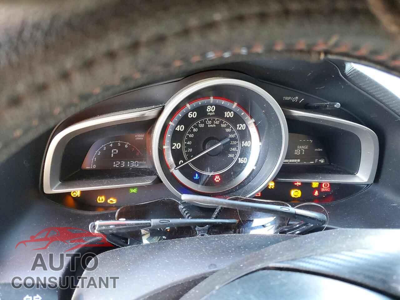MAZDA 3 2016 - JM1BM1X73G1300142