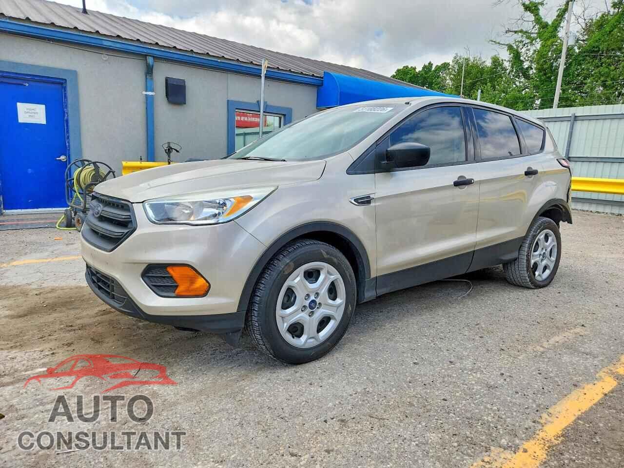 FORD ESCAPE 2017 - 1FMCU0F72HUD76365